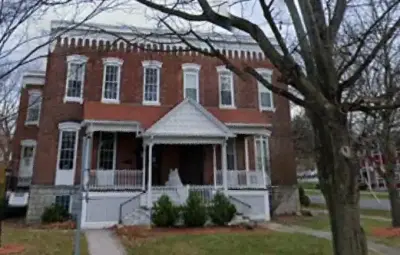 Syracuse Recovery Services